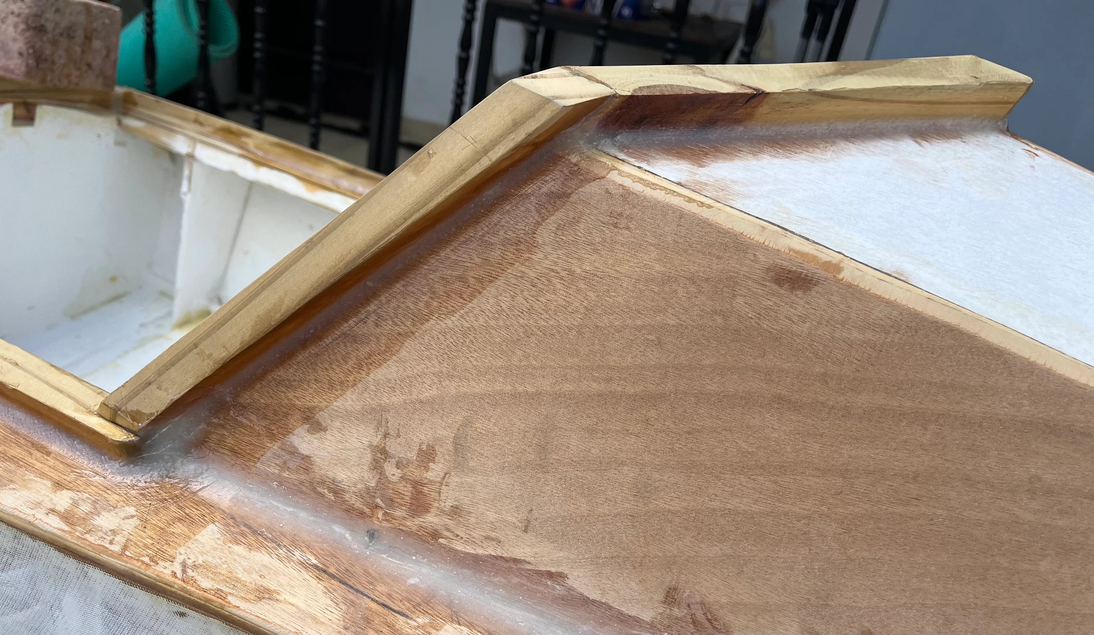 Detail of the kayak build in Curaçao